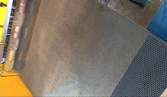 좋은 가격 1 PC/분 용량 및 PLC 제어 기능을 갖춘 대용량 보드 펀칭 머신 온라인으로