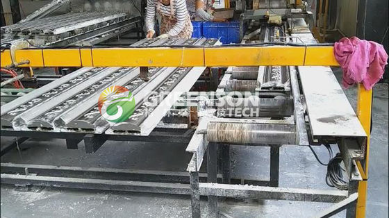 좋은 가격 2000pcs 용량 고성능의 지프스 코니스 기계 온라인으로