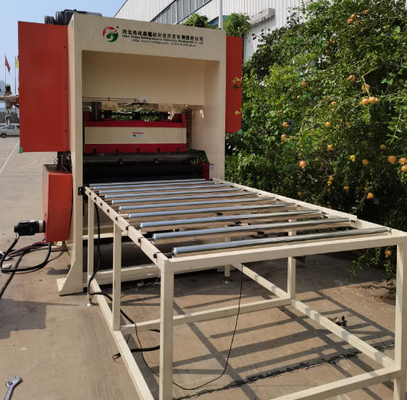 좋은 가격 Plaster Board Gypsum Board Cement Board Holes Punching Line Holes Making Machine 온라인으로