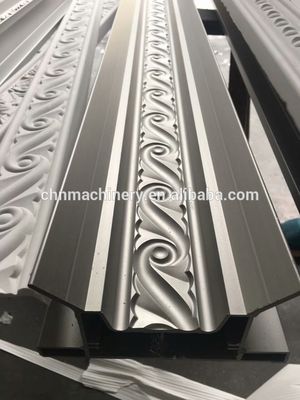 2400mm 길이 일정한 석고 처마 장식은 높은 산출 및 소득을 가진 기계를 만듭니다